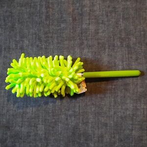 Green Microfiber Extendable Duster Wand Reusable Fun Color NWT